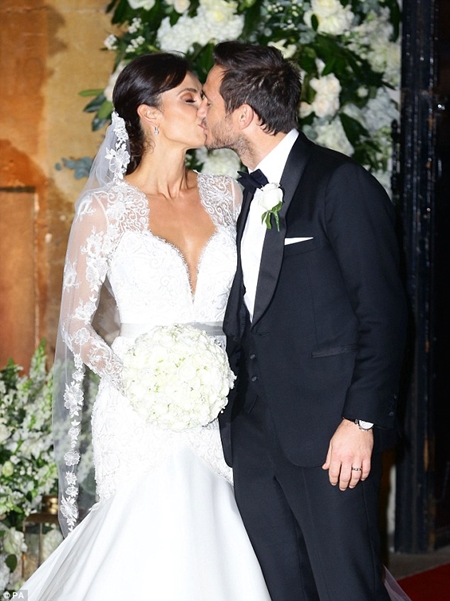 Football Stars Turn Up as Chelsea Legend, Frank Lampard Weds Longtime ...