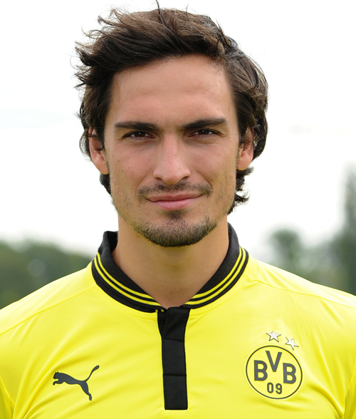 Man United Targets Mats Hummels for A Strong Defense