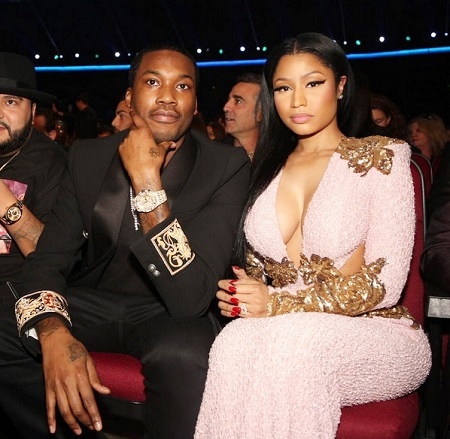 Meek Mill Pictured Staring at Nicki Minaj's Boobs in Jaw-Dropping Dress at American Music Awards (Photos)