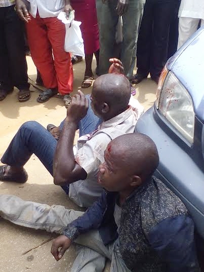 Jungle Justice: Gang of Robbers Beaten and Almost Lynched in Abuja (Photos)