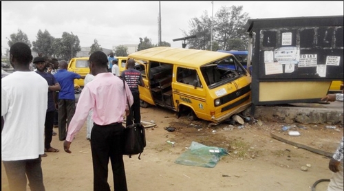 High on Alcohol? Danfo Driver Crashes His Vehicle Into a Bus Stop in ...