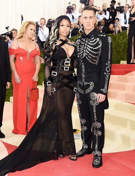 S Xy As Ever Nicki Minaj Puts Huge Boobs On Display In Sheer Outfit At MET Gala Photos