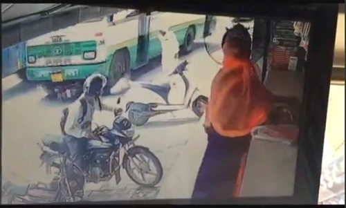 Omg! See How Bike Rider Was Crushed To Death By A Bus In A Fatal ...