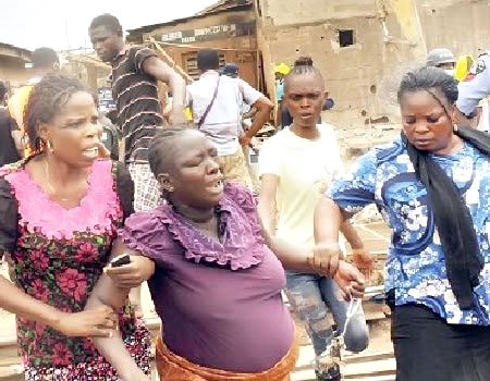 Market Women In Tears & Sorrow As Lagos State Gov. Demolishes Popular ...