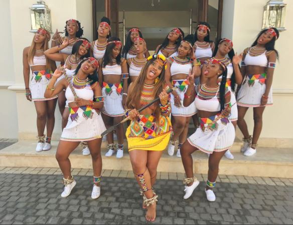 So Beautiful Zulu Bride And Her Bridesmaids Show Off Their Culture