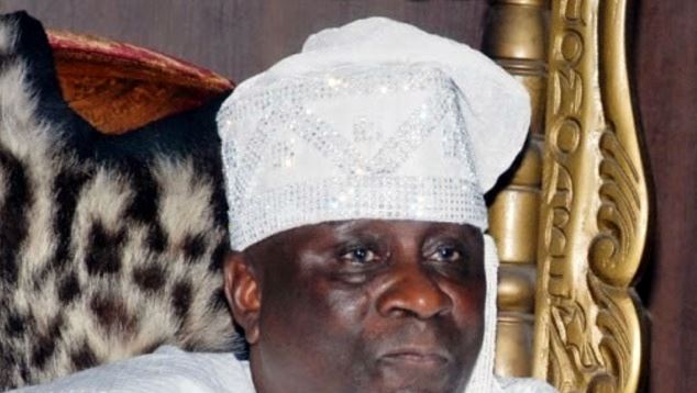 UPDATE: Watch How the Palace of the Oba of Lagos Went Up in Flames This ...