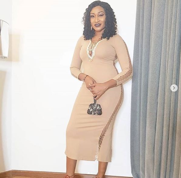 Nollywood Actress, Oge Okoye Breaks Internet With New Photos