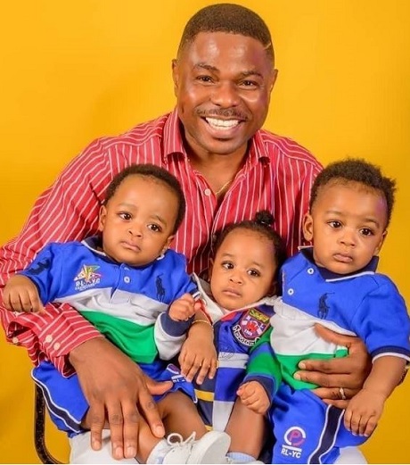 Yinka Ayefele and his triplets