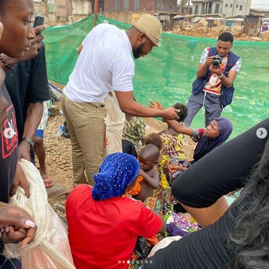 Frodd feeding the poor