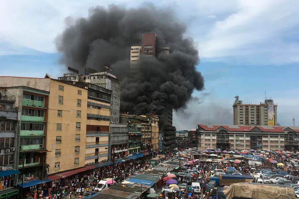 Burning Balogun market in Lagos