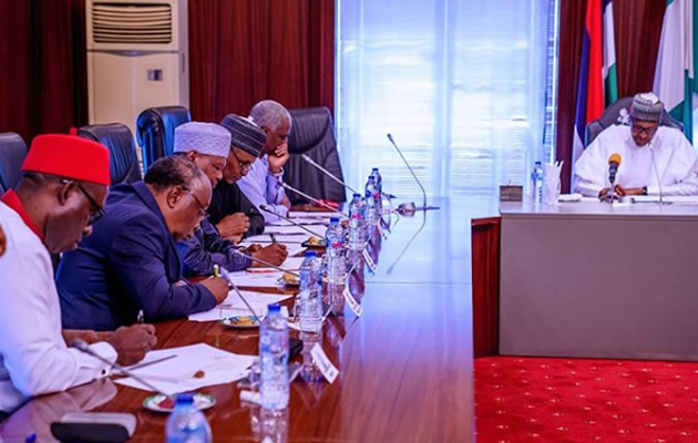 President Buhari with members of EAC