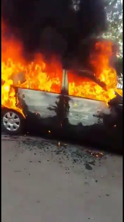 Woman sets husband's car ablaze