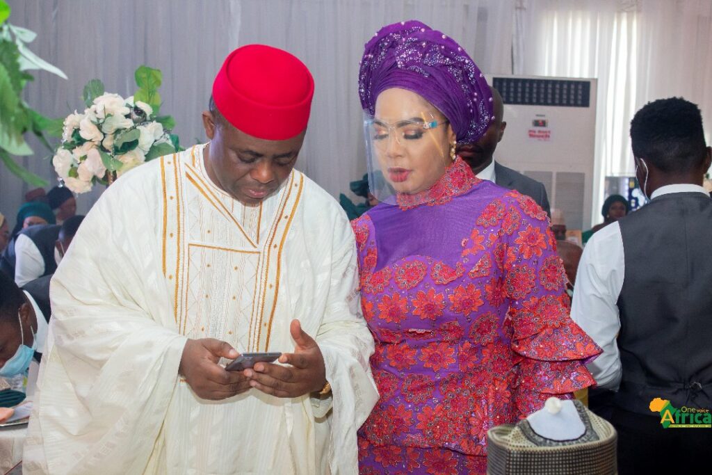 FFK caught in compromising position with a woman