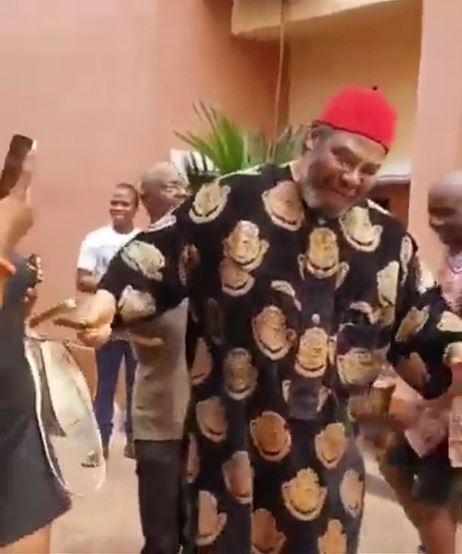 Pete Edochie dances