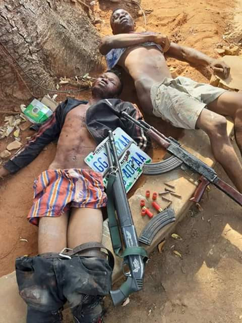 Armed robbers shot dead by police