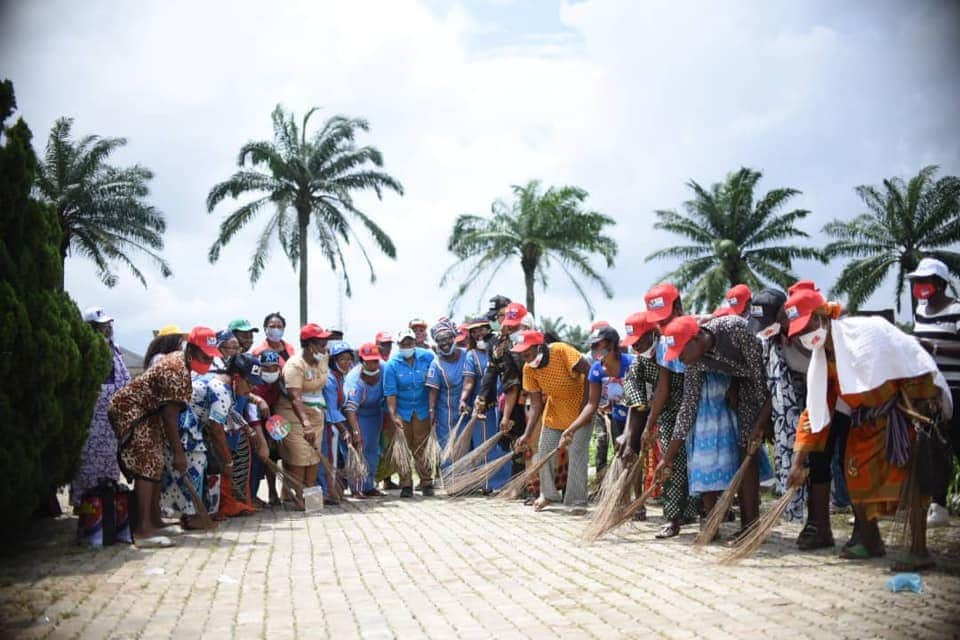 APC members sweeping PDP away from Edo with brooms