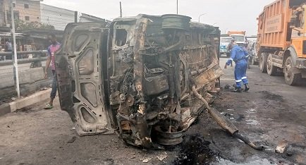 The car exploded on the third mainland bridge