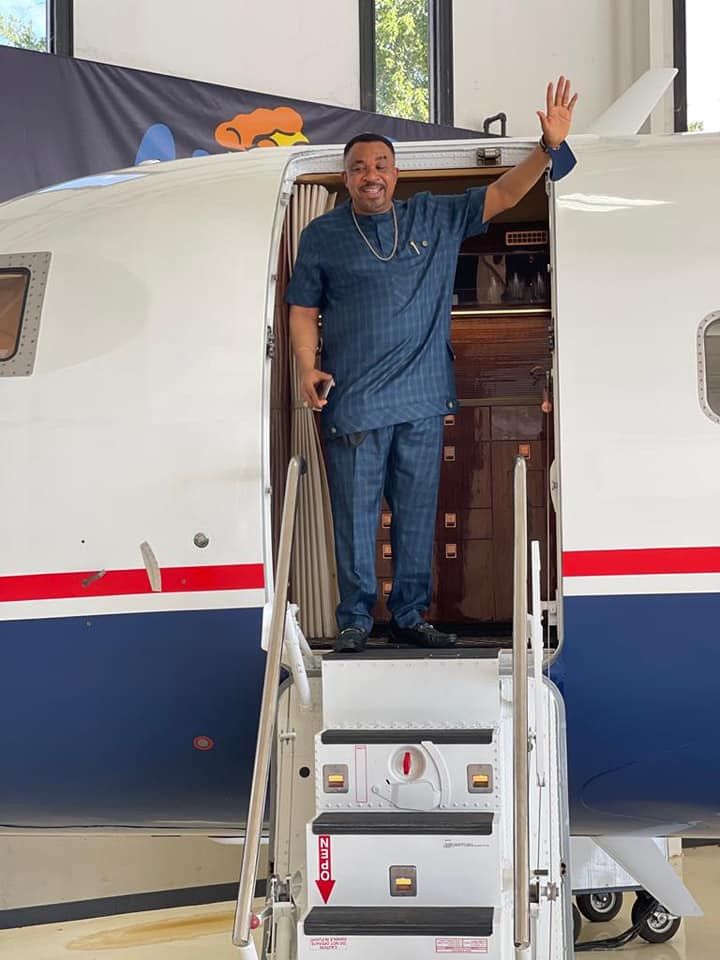 Pastor buys challenger private jet