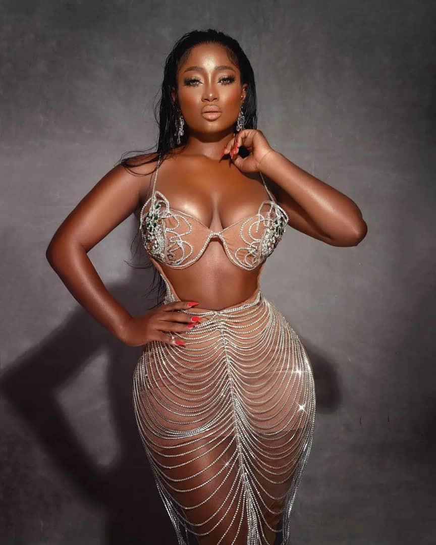 PHOTOS: Bbnaija Esther Agunbiade Stuns In Sexy Ankara Corset Dress -  Celebrities - Nigeria