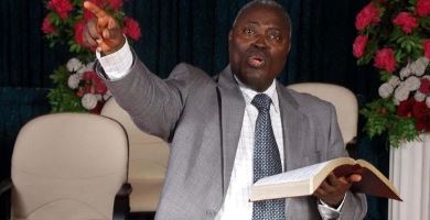 Pastor Kumuyi 