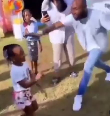 Davido and daughter