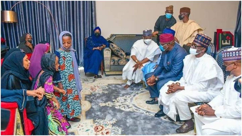 Buni and others pay visit to late Chief of Army Staff, Lt. Gen. Ibrahim Attahiru's family