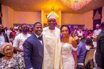 Seun marries his sweetheart Chioma