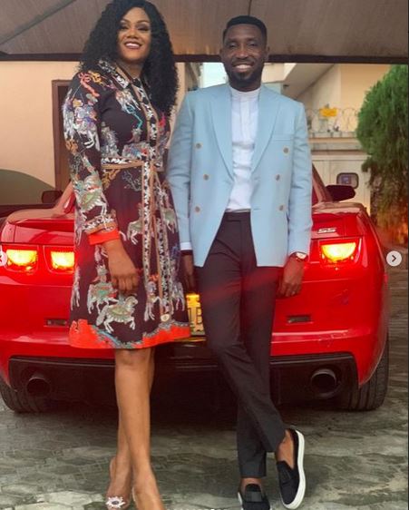 Timi Dakolo And Wife, Busola Celebrate 12th Wedding Anniversary