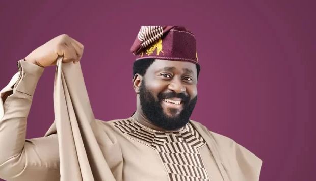 Desmond Elliot