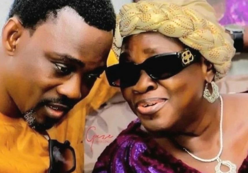 Pasuma and mom