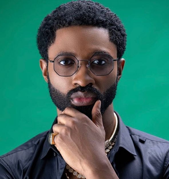 Ric Hassani