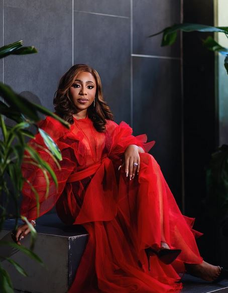 Dakore Shares Stunning Photos To Celebrate Birthday