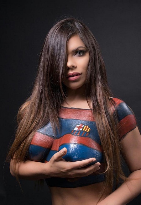Miss Bum Bum Paints N Ked Body To Show Support For Barcelona Photos