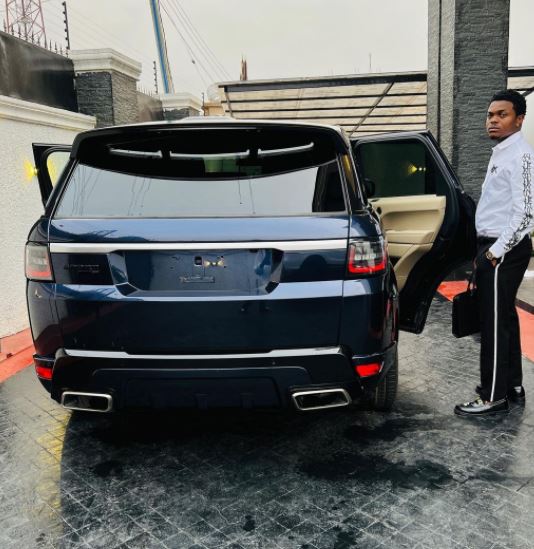 Popular Bitcoin Vendor, B-lord Acquires Brand New Range Rover (Photos)