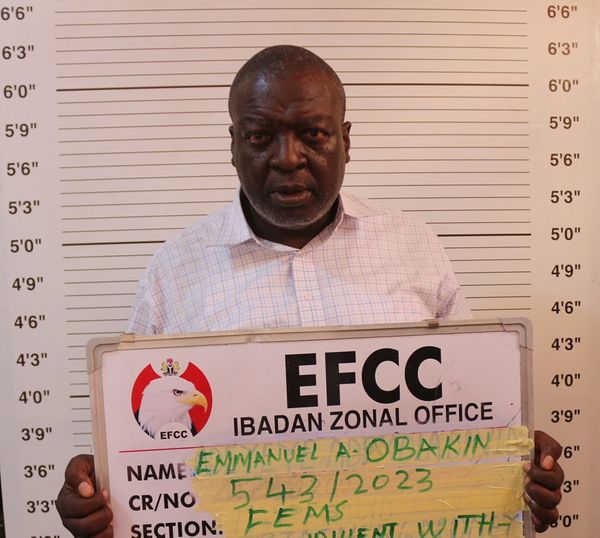 EFCC Arraigns Man Over N251.6m Fraud In Ibadan (Photo)