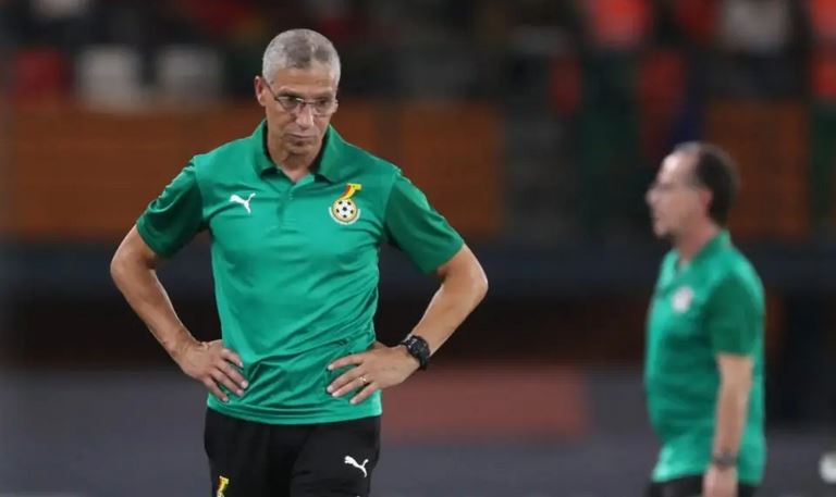 Ghana Sack Coach Chris Hughton After AFCON Exit