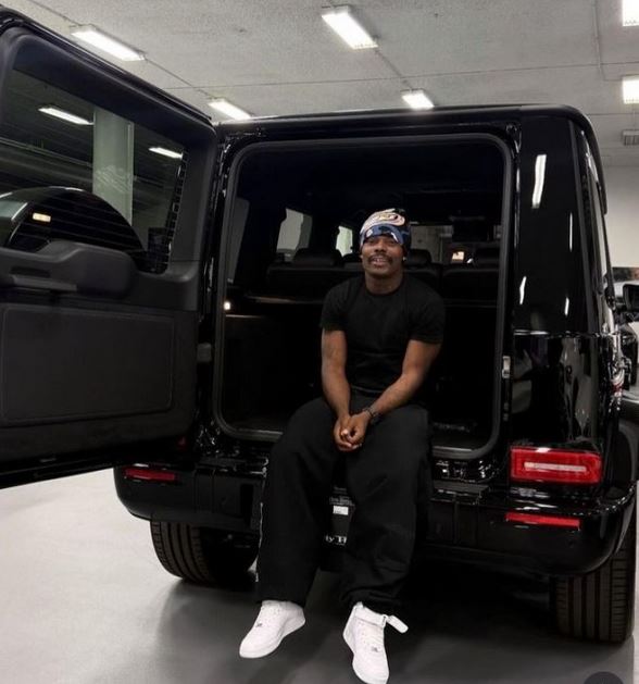 Singer, Asake Acquires 2025 G-wagon (Photos/Video)