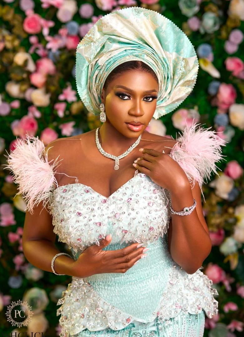 Nigerian Singer, Waje Asks Parents An Interesting Question